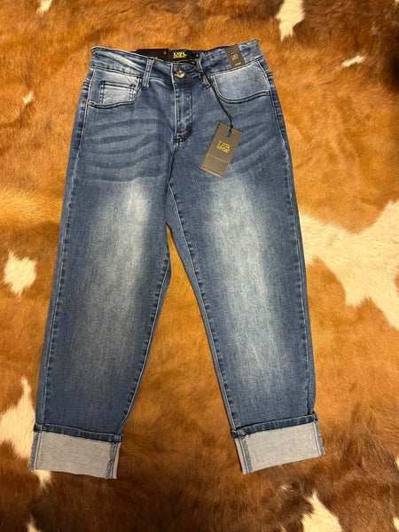 L&B Mid rise mid wash Capri