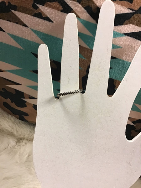 Ring- Line Pattern Stackable