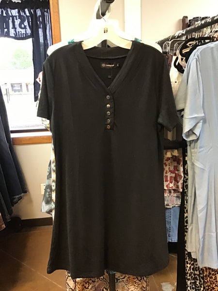 Merigold Kiss Black T-Shirt Dress with Buttons