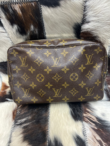 LV Cosmetic Pouch 23