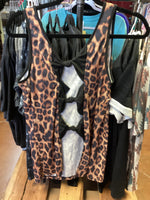 Merigold Kiss Leo Tank with Bow on Back