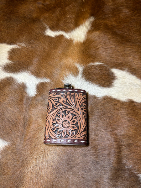 9 oz Leather covered flasks