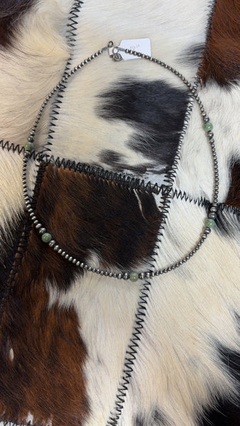 Round Green Stone and Sterling Silver Pearl Necklace 18”