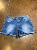 Sterling Kreek Stitched Shorts - Light Wash