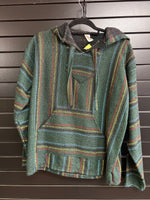 Medium Baja Pullover