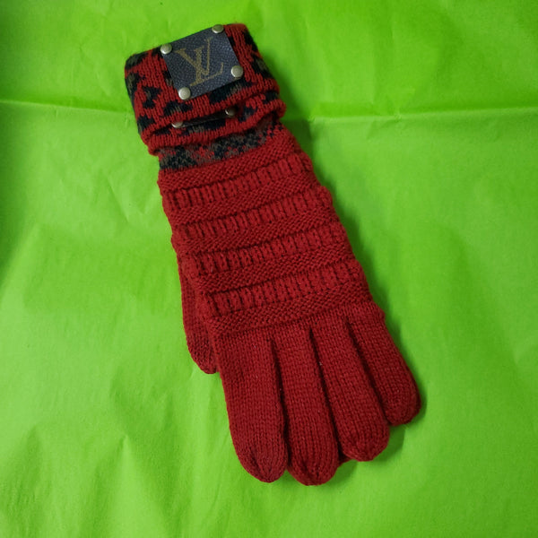 LV cheetah gloves