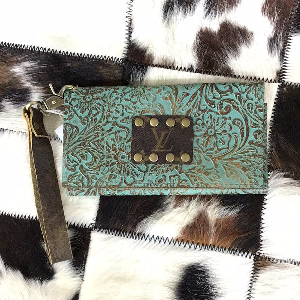 LV trifold wristlet wallet- turquoise floral